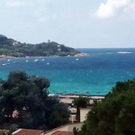 Apartment D'une A Calcatoggio Avec Magnifique Vue Sur La Mer Et Balcon Amenage A 300 M De La Plage *